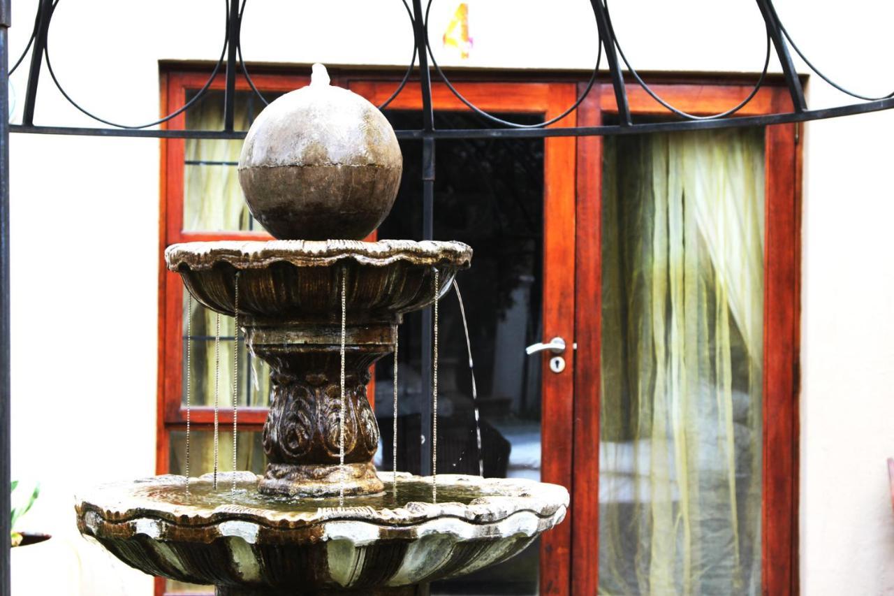 Echo Garden Guesthouse Rustenburg Exterior photo