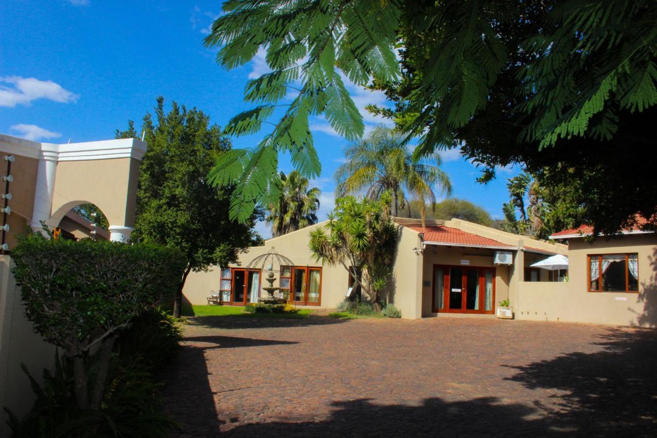 Echo Garden Guesthouse Rustenburg Exterior photo