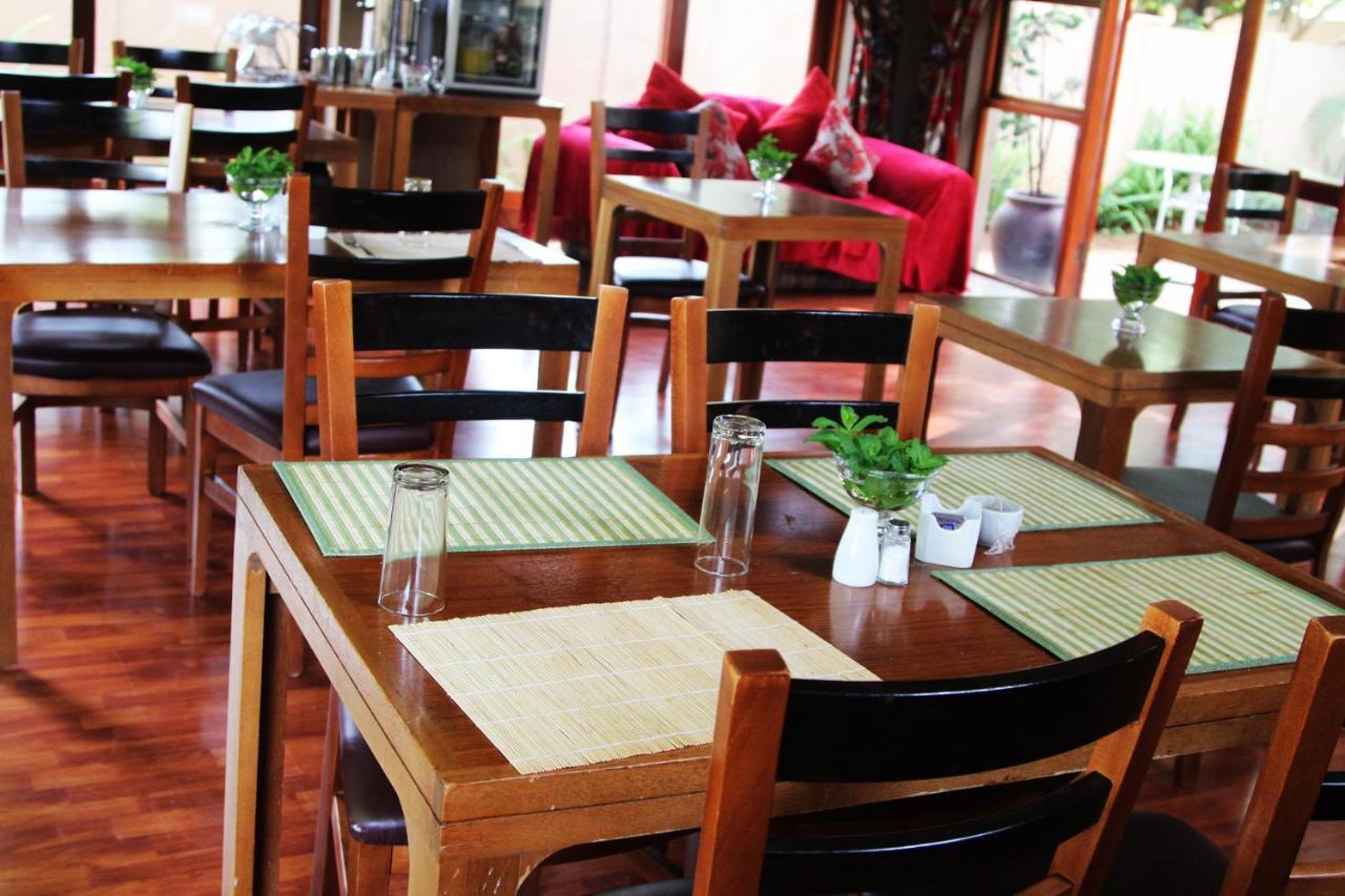 Echo Garden Guesthouse Rustenburg Exterior photo